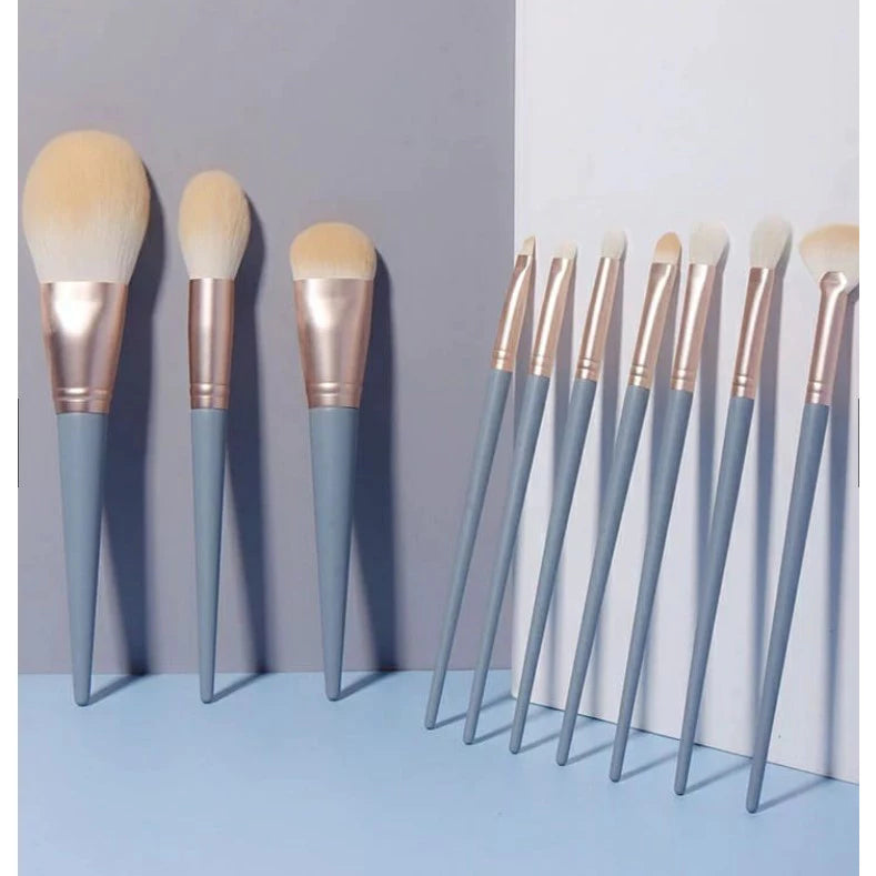 Kit 10 Pincéis Profissionais para Maquiagem – Esfumar, Contornar e Detalhar